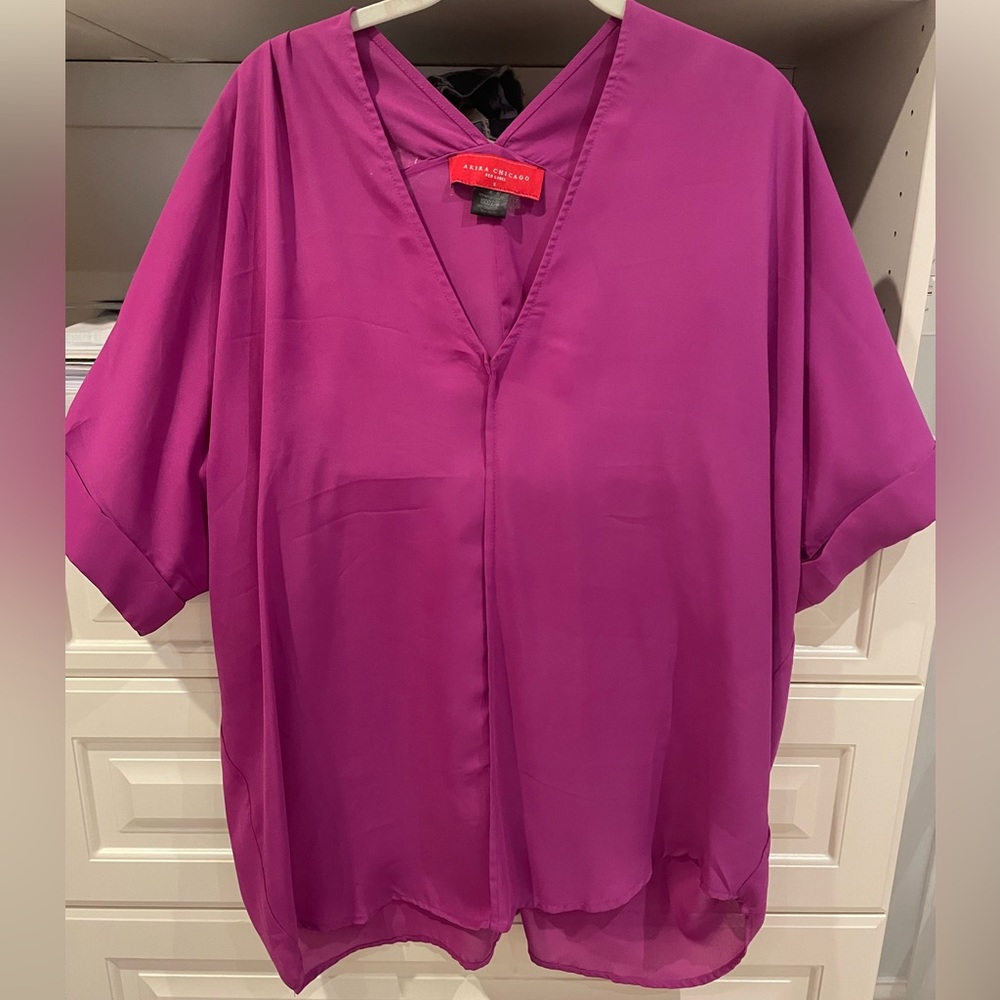 Akira purple top
